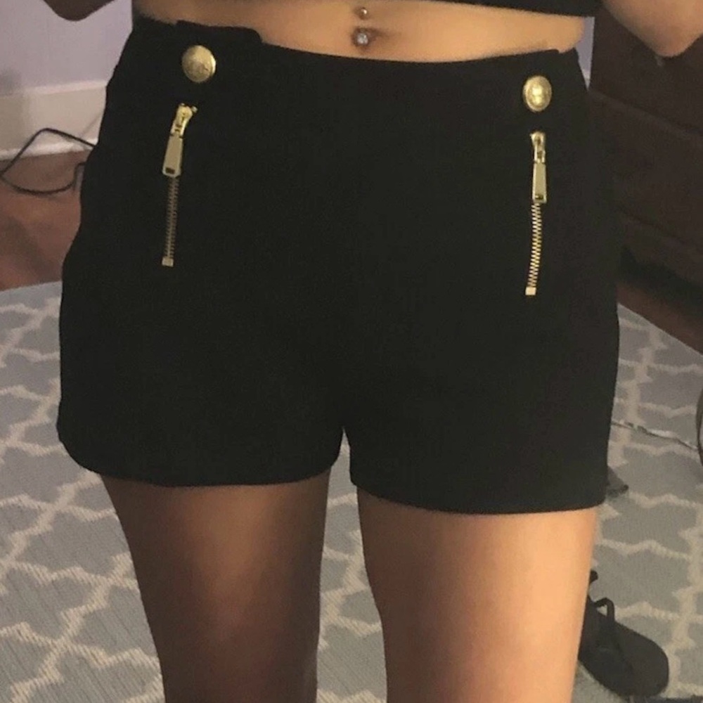 NWT Express Black Mid Waist Dress Shorts with Gold Zippers and buttons sailor